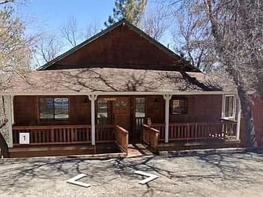 1416 Klamath Rd — exterior photo