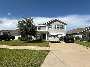 215 This Way — exterior photo
