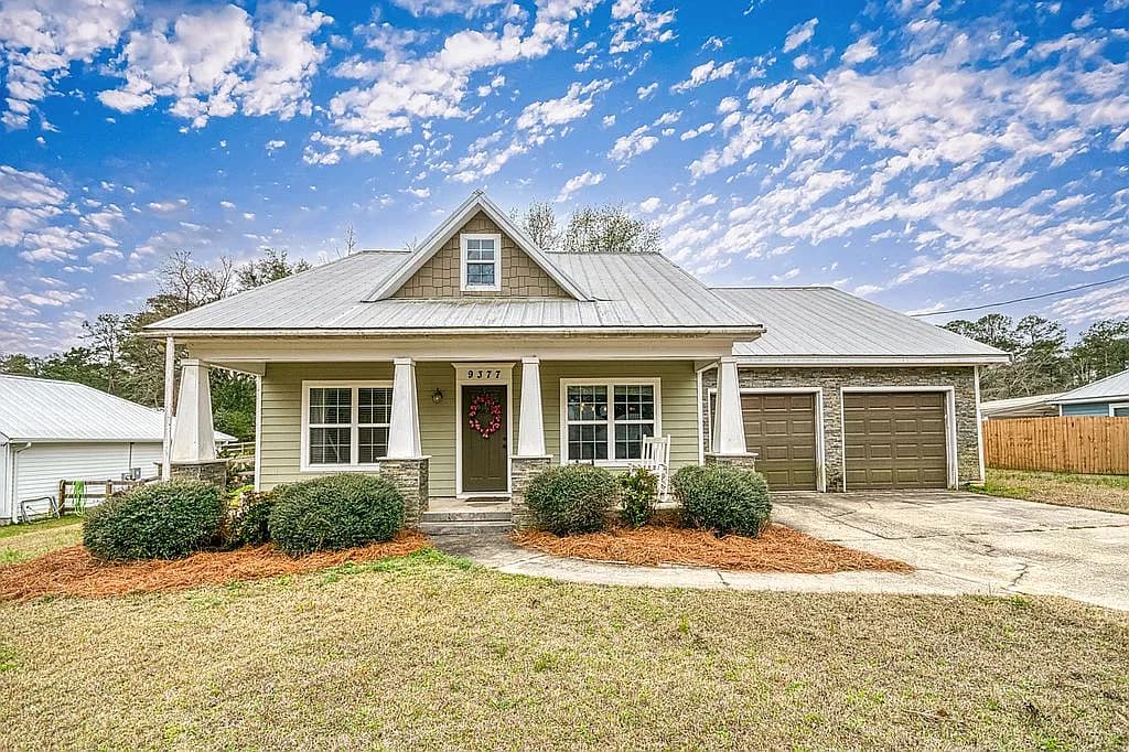 9377 Settler Ave — exterior photo