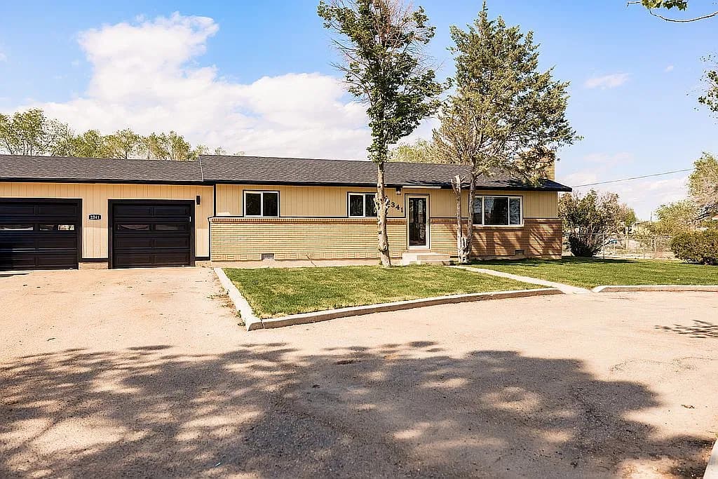 2341 E 3500 S — exterior photo