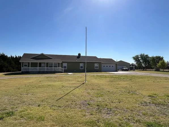920 N Road I — exterior photo