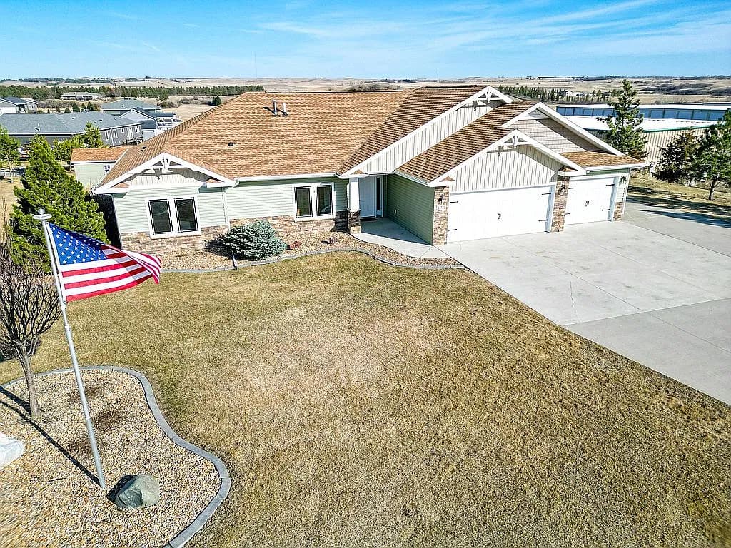 13741 Trail Boss Way — exterior photo