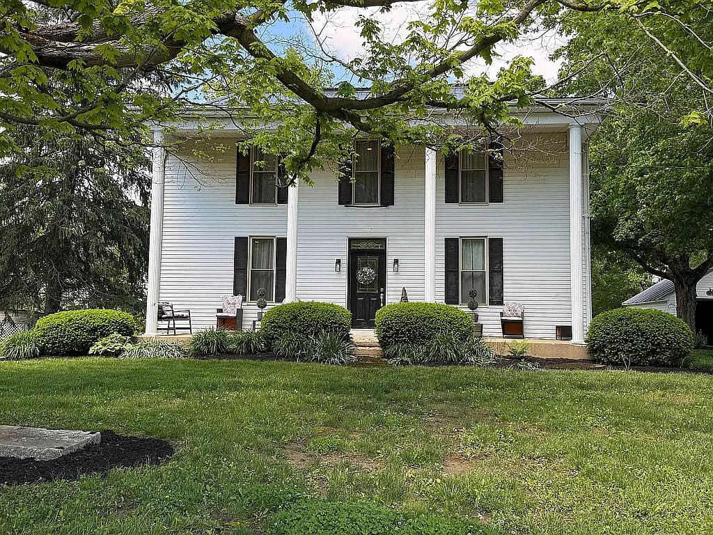 9630 Oakland Stoutsville Rd SW — exterior photo
