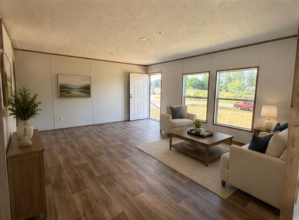 36 Red Bird Dr — exterior photo