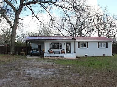 219 Rainbow Rd — exterior photo