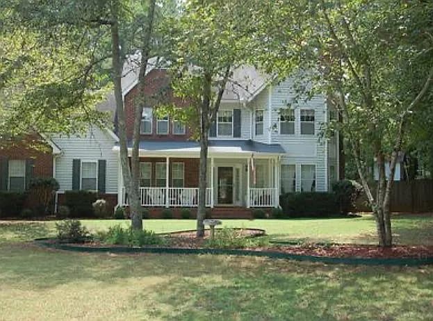 1012 Sterling Point — exterior photo