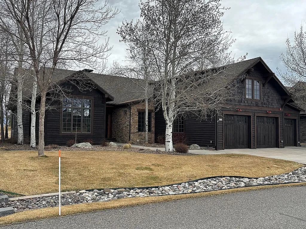 132 Wickwire Way — exterior photo