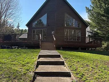 15491 Shoreline Dr — exterior photo