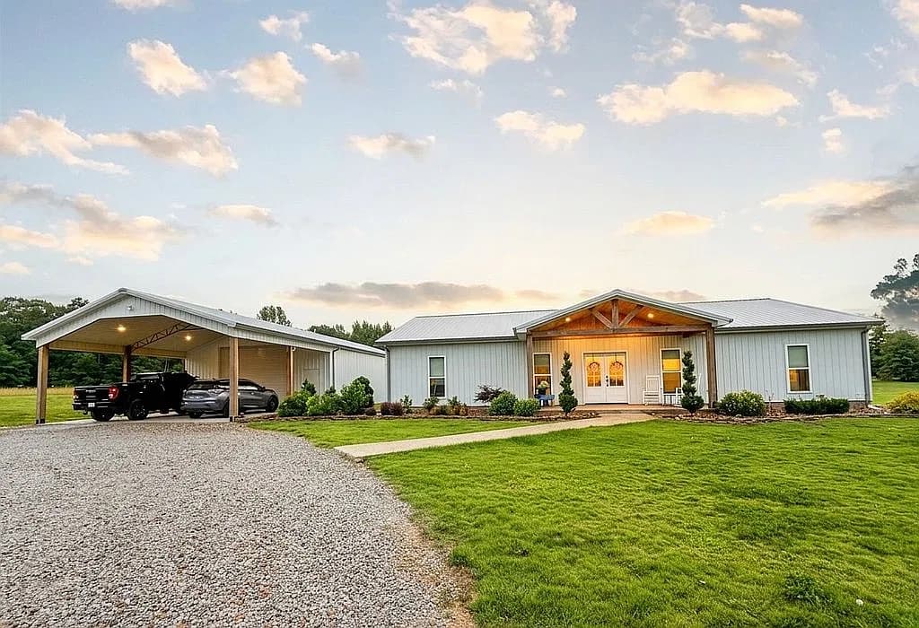1245 Rabbit Ranch Rd — exterior photo