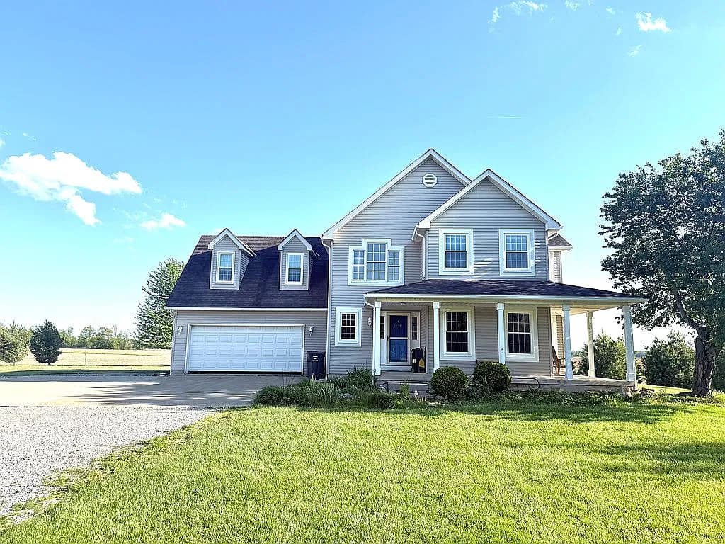 1050 Eckard Rd — exterior photo