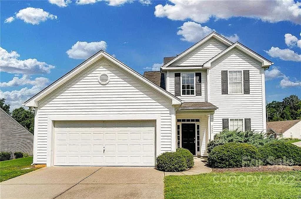 3387 Merchant Ln — exterior photo
