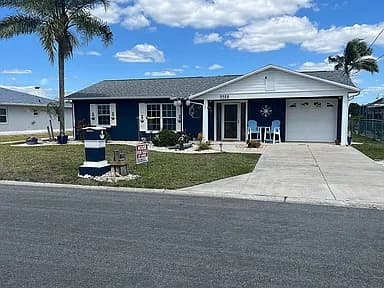 3388 Oleander Dr — exterior photo