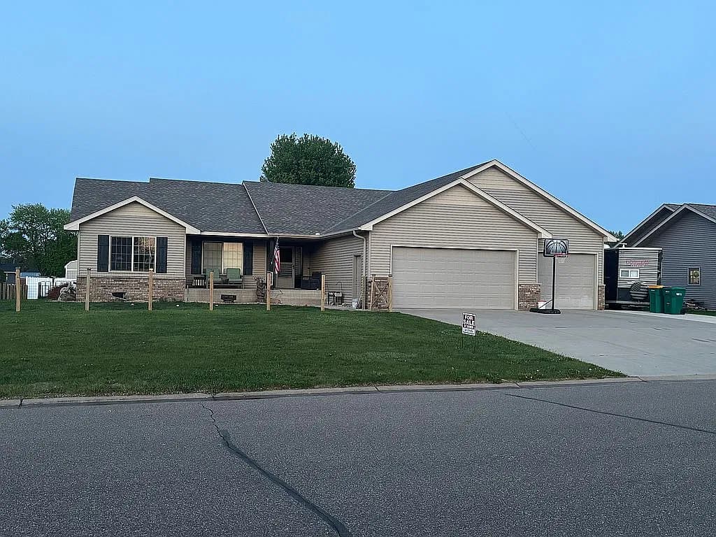 29054 Cynthia Path — exterior photo