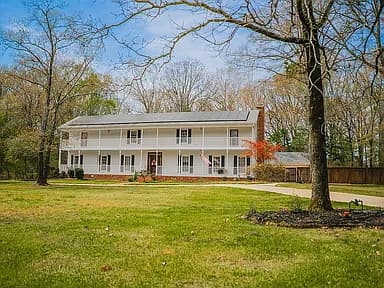 120 Hazelwood Dr — exterior photo