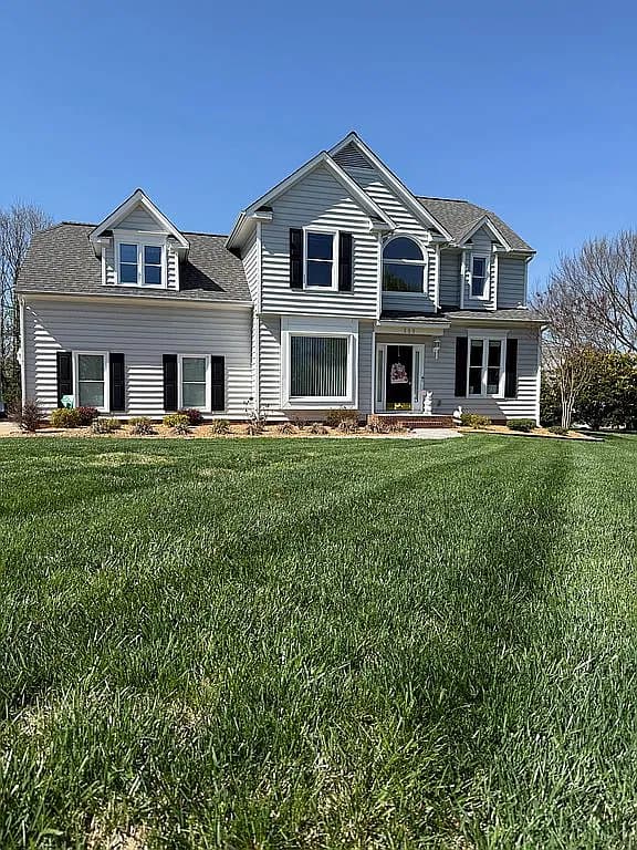111 Lonetree Ct — exterior photo