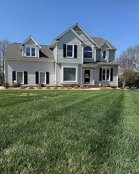 111 Lonetree Ct — exterior photo