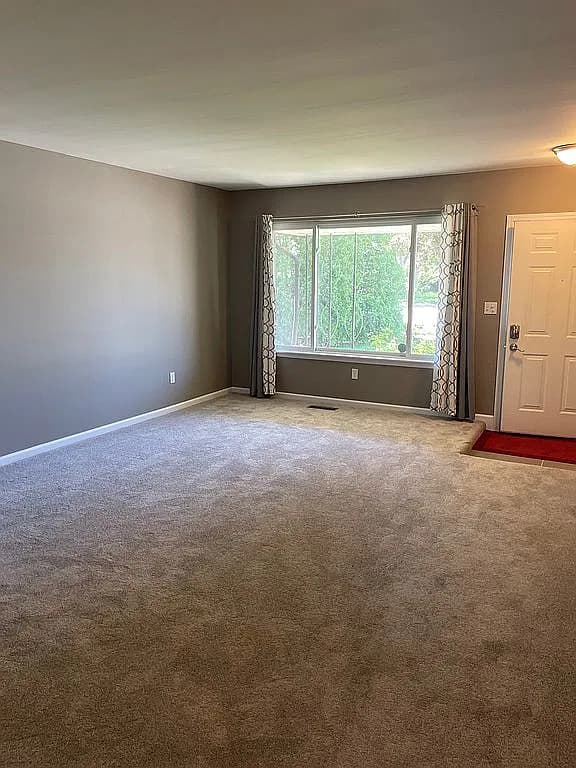 11009 Forrer Ct — exterior photo