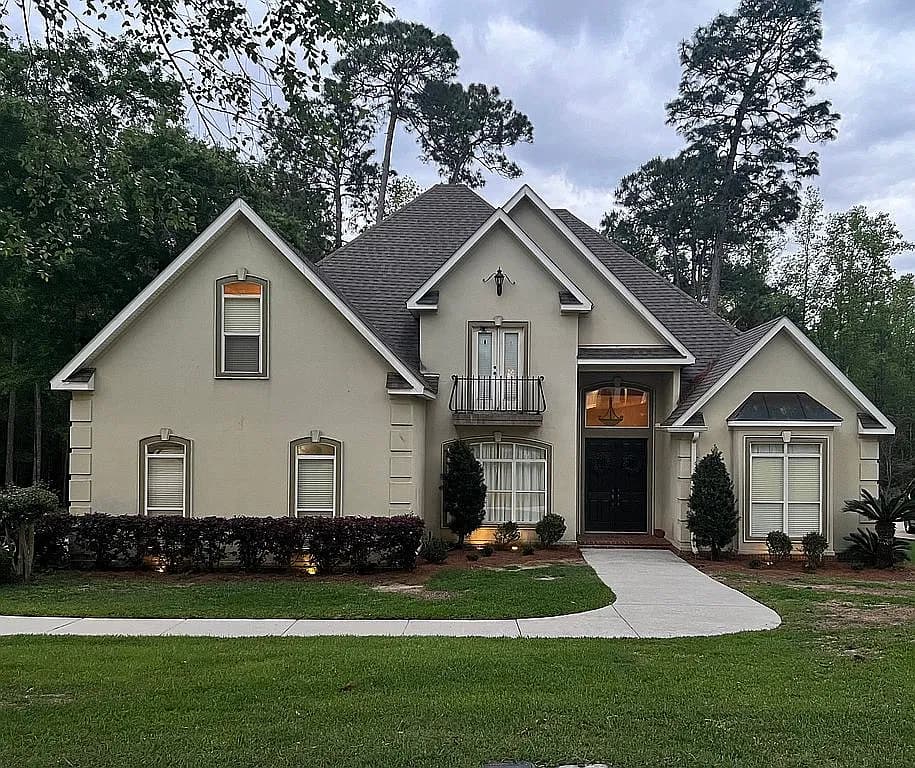 30427 Middle Creek Cir — exterior photo