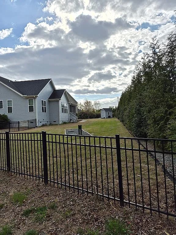200 Misty Moonlight Dr — exterior photo