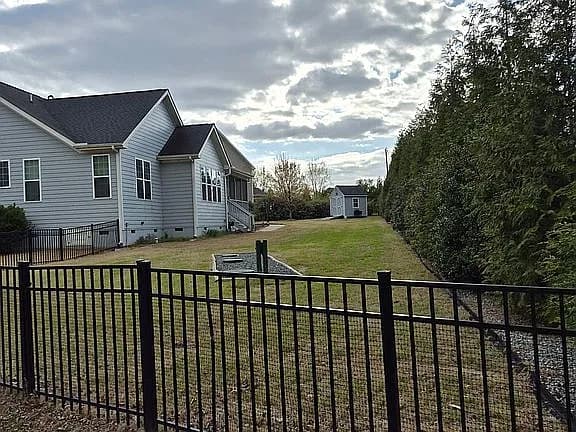 200 Misty Moonlight Dr — exterior photo