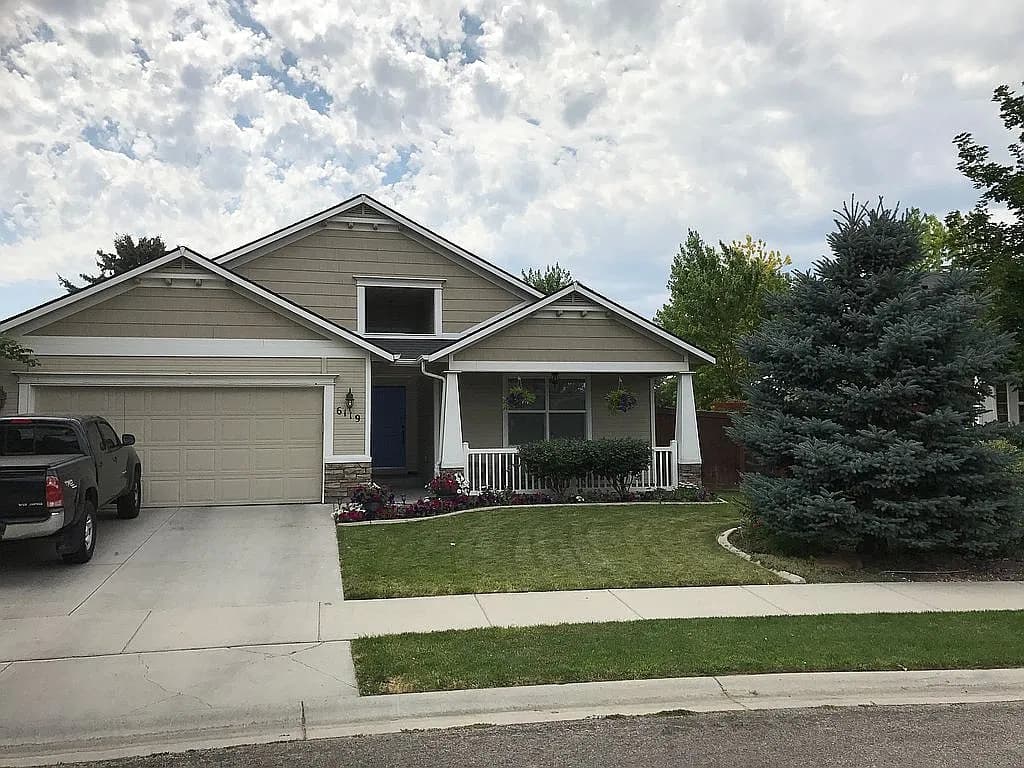6119 S Red Shine Pl — exterior photo