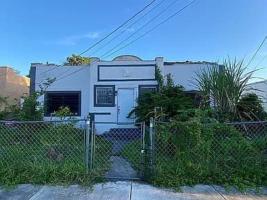 1275 NW 55th St — exterior photo