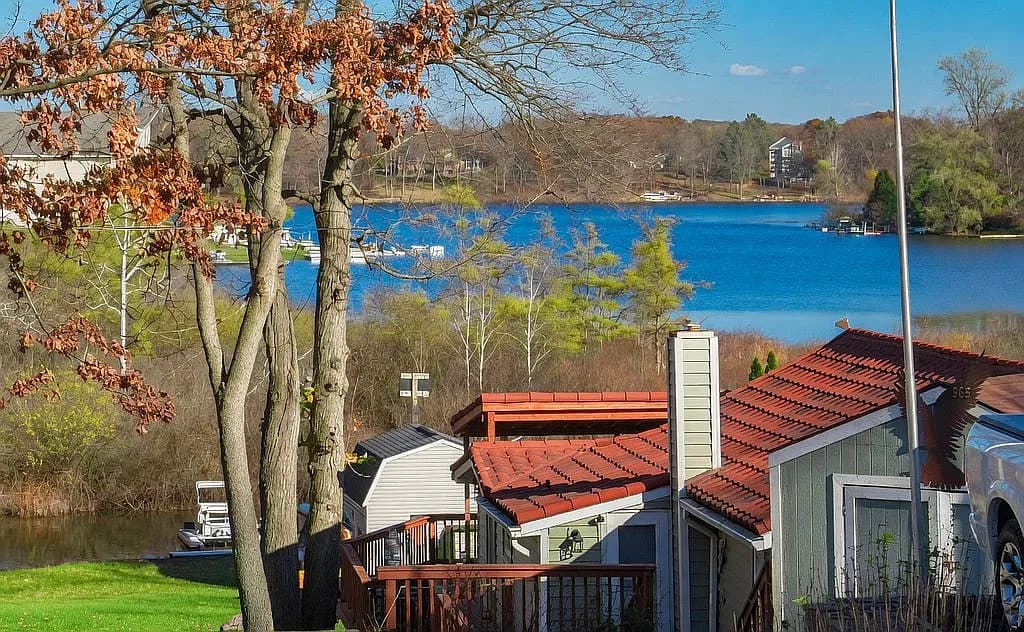 966 Hickory Ridge Cir — exterior photo