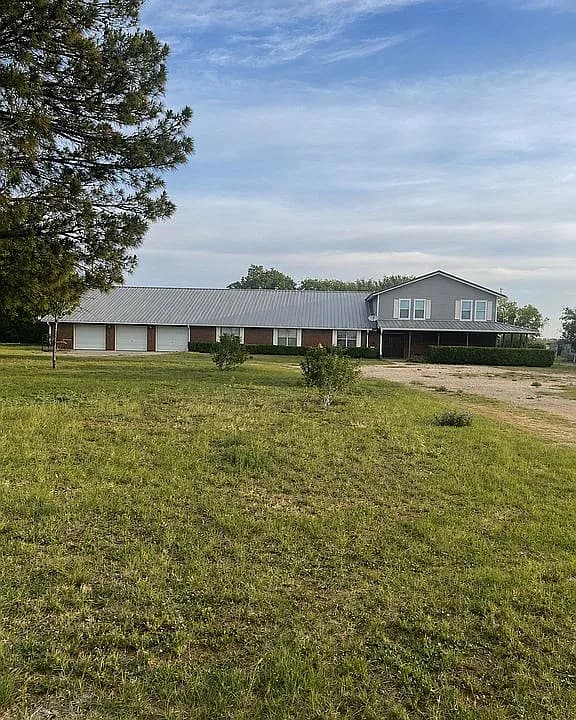 12856 Interstate Highway 20 — exterior photo