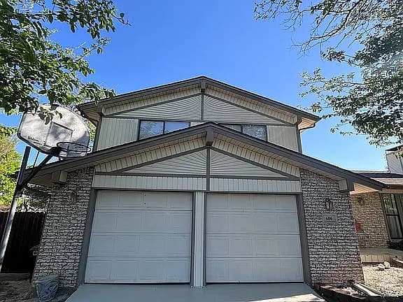 606 Madison Ct — exterior photo