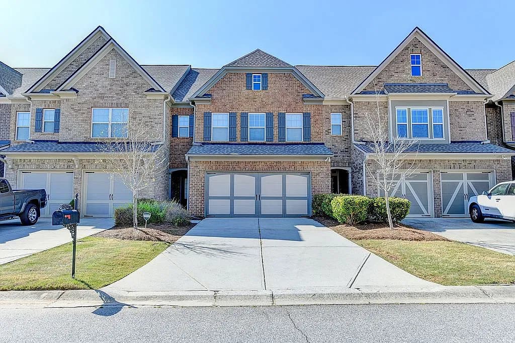5830 Shiloh Woods Dr — exterior photo