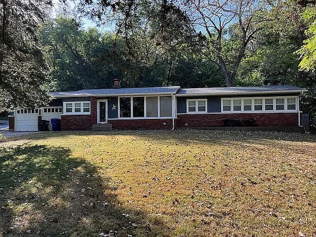 5020 Rockingham Rd — exterior photo