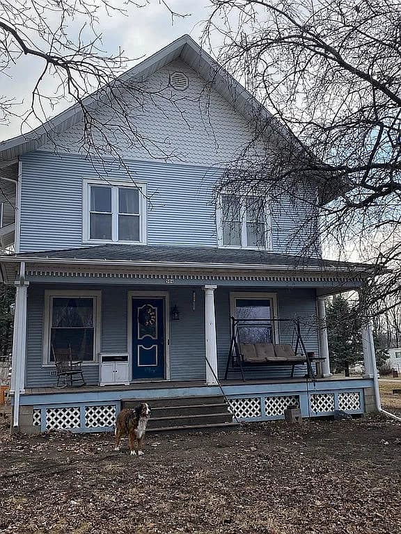504 Logan St — exterior photo