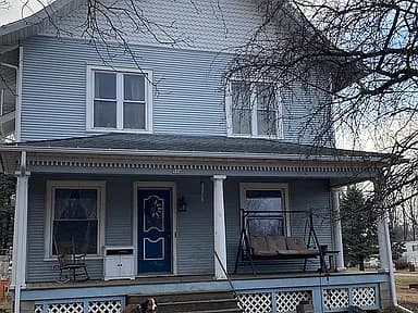 504 Logan St — exterior photo