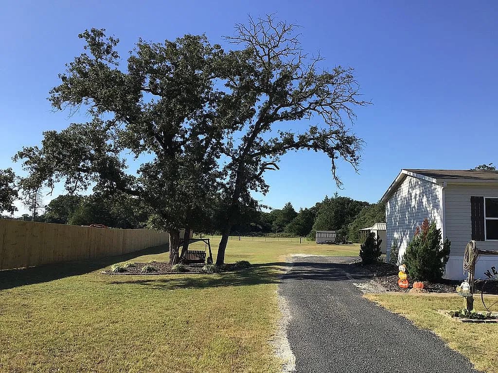 10771 Mail Route Rd — exterior photo