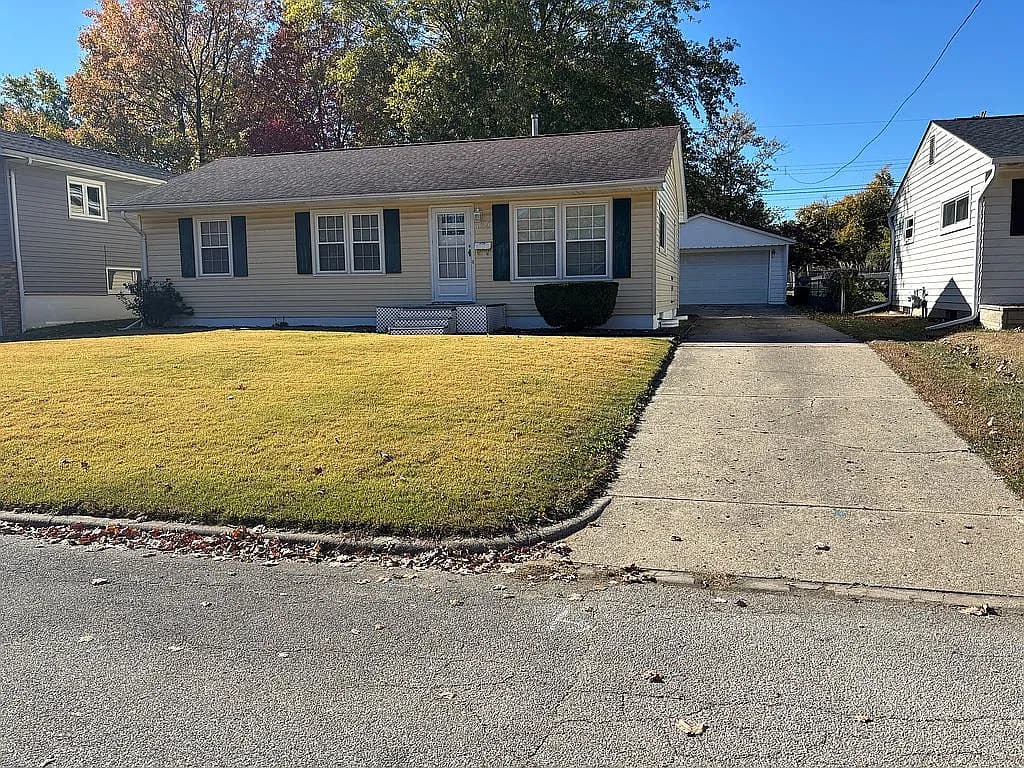 139 Wisconsin Dr — exterior photo