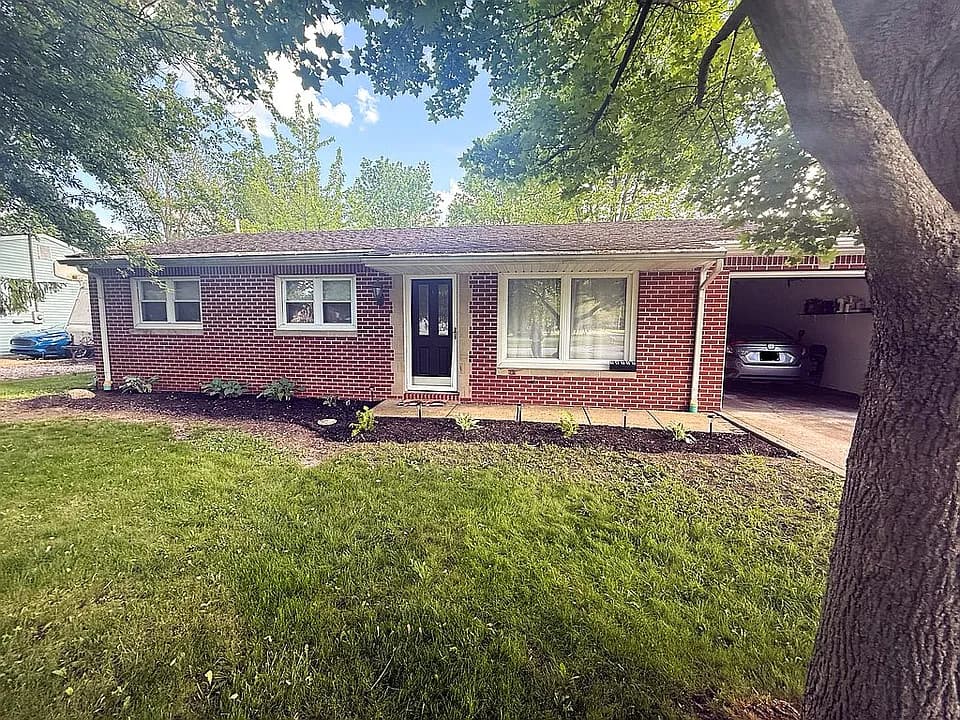 34757 Leslie Ave — exterior photo