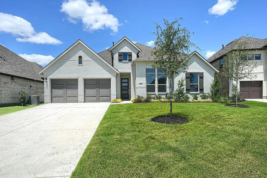 4304 Glen Rose St — exterior photo