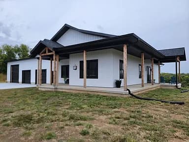 4041 Rock Creek Ct — exterior photo