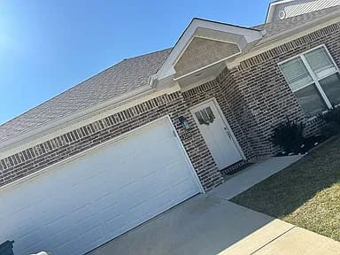 3519 Village Walk Dr — exterior photo