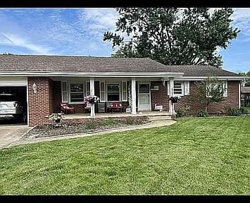1008 N Koester Dr — exterior photo