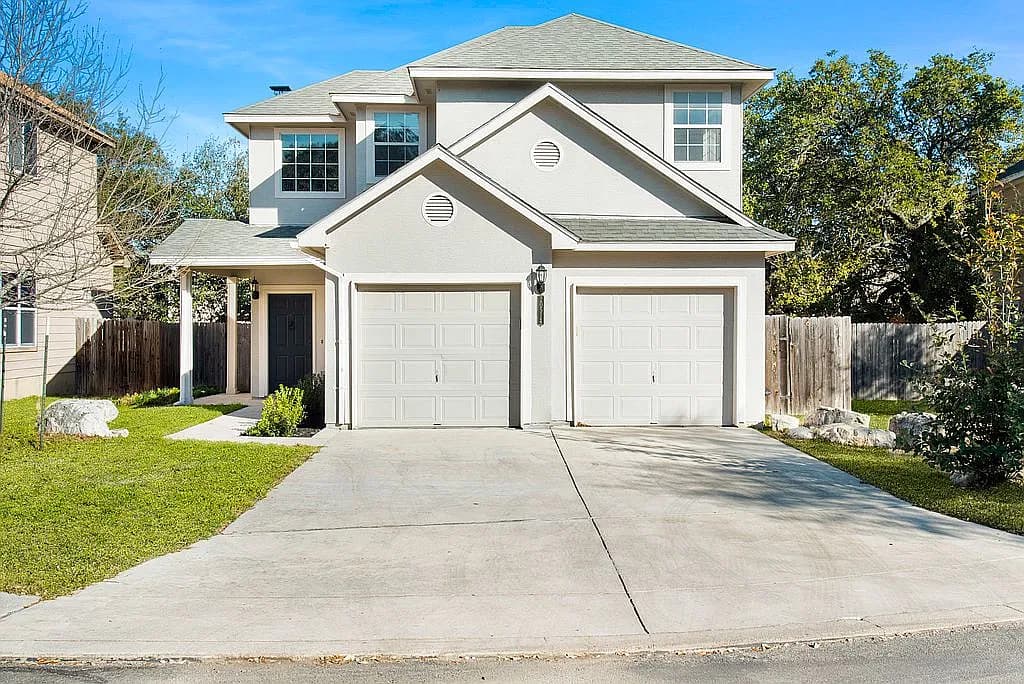 20514 Tree Mdw — exterior photo