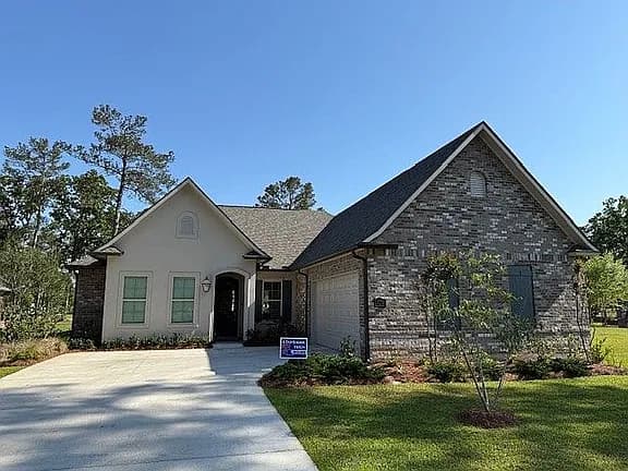 30946 Carter Cemetery Rd — exterior photo