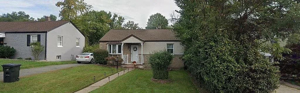 448-450 Preakness Ave — exterior photo