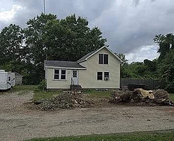 720 N Erie St — exterior photo