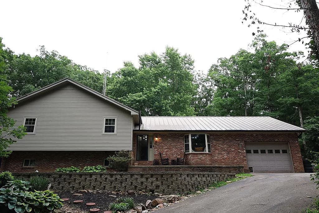796 County Road 304 — exterior photo