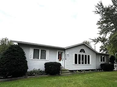 6602 Lafayette Rd — exterior photo