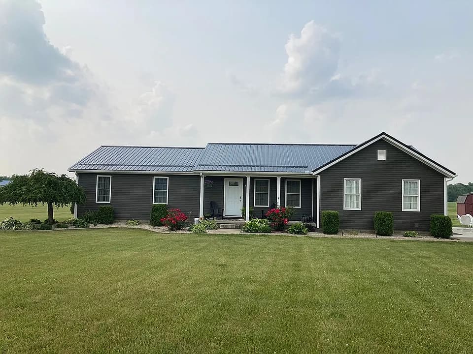 9157 Black Rabbit Rd — exterior photo