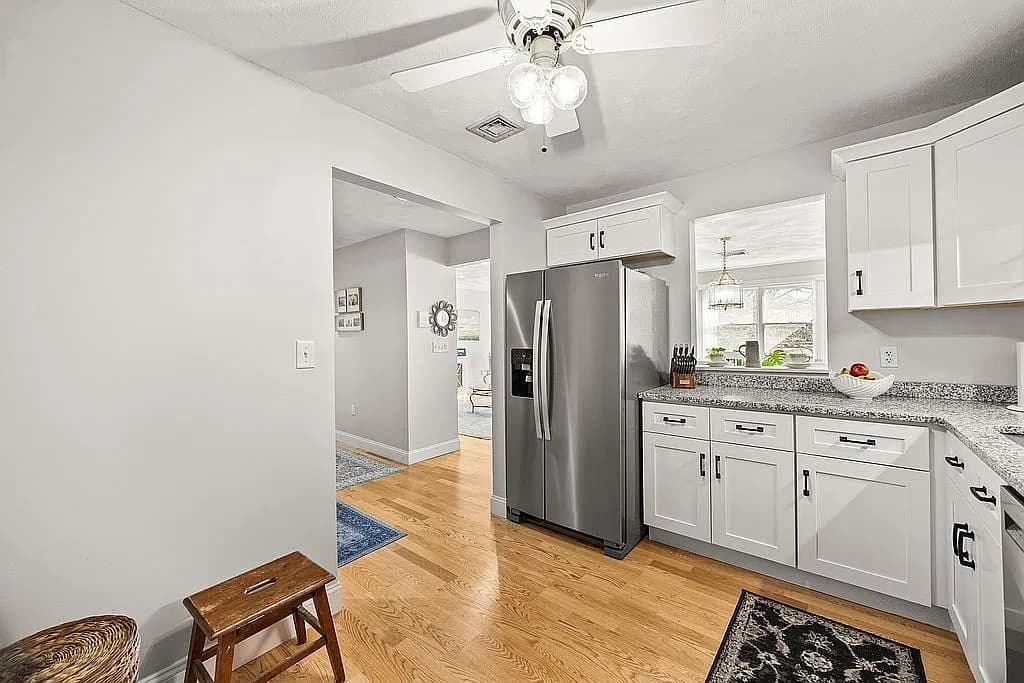 185 Manville Hill Rd APT 107 — exterior photo