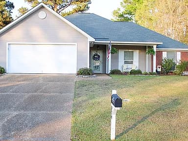 874 Windward Dr — exterior photo