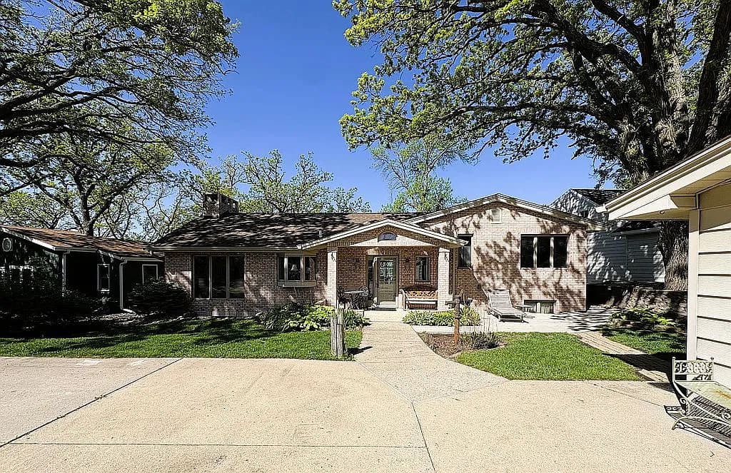 15239 215th Ave — exterior photo
